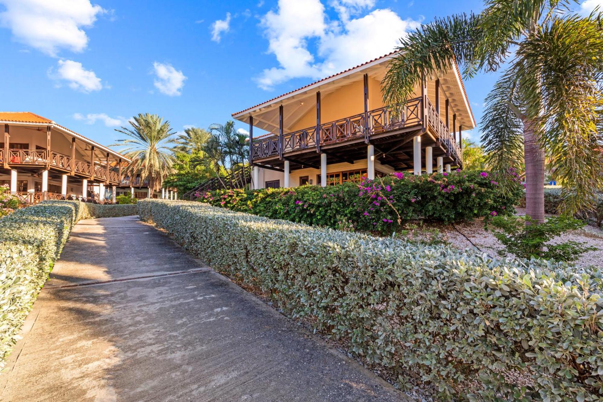 Blue Bay Villa'S Eksteriør bilde