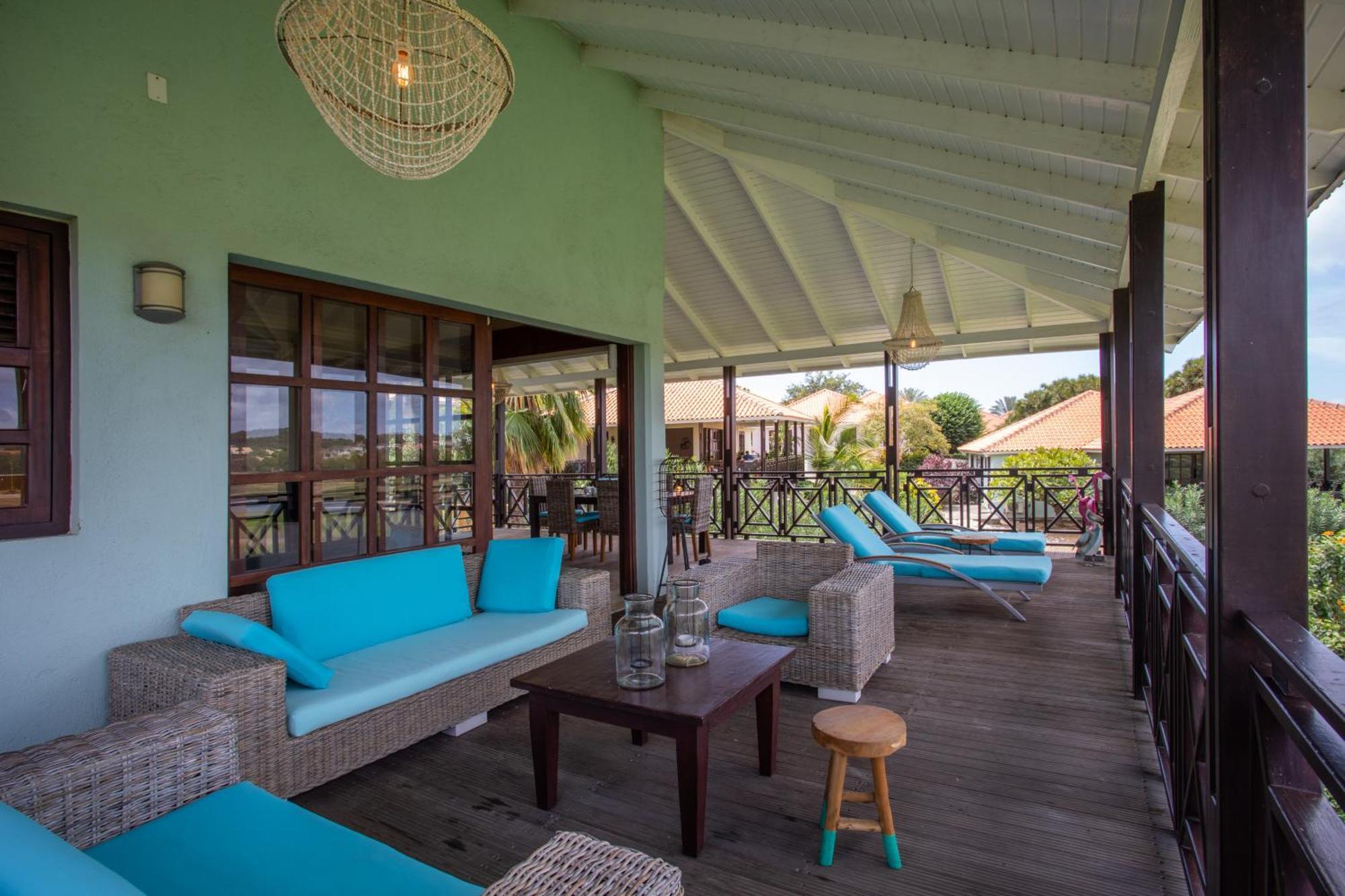 Blue Bay Villa'S Eksteriør bilde
