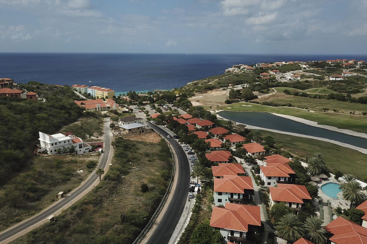 Blue Bay Villa'S Eksteriør bilde